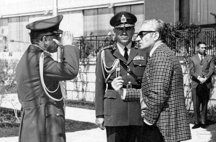 محمدرضا پهلوی و فرماندهان ارتش