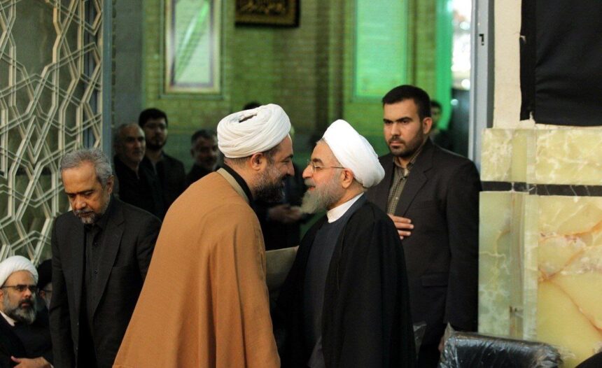 حمله رسایی به روحانی