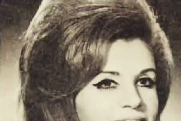 پریوش ستوده