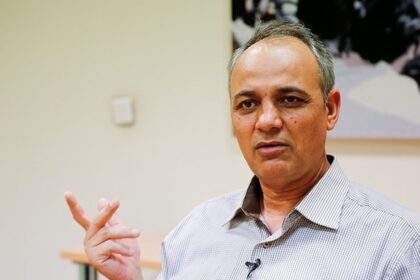 احمد زیدآبادی